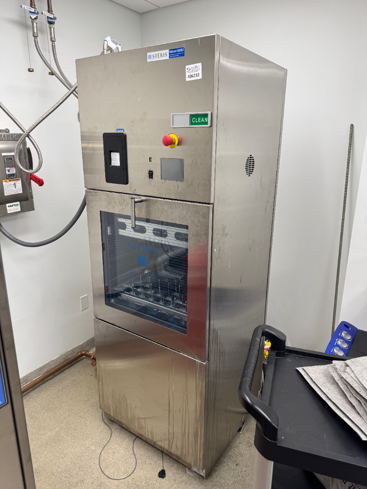 Image of Steris Reliance 300XLS Laboratory Glassware Washer